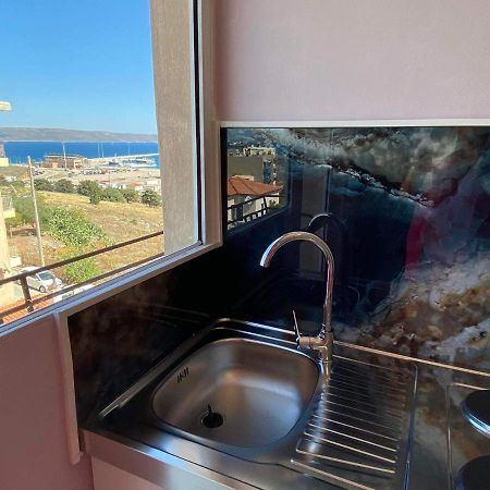 Lavrio 1Bdr Penthouse 7 Min On Foot From The Port Apartment Exterior photo